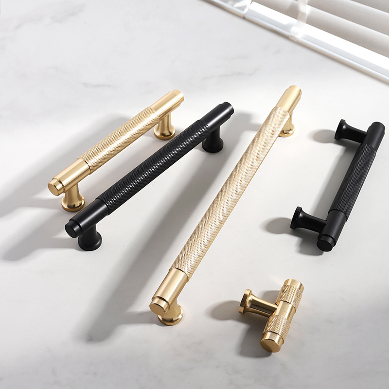 Nordic Wardrobe Handles–Gold C - Furniture Hardware Black recension och pris